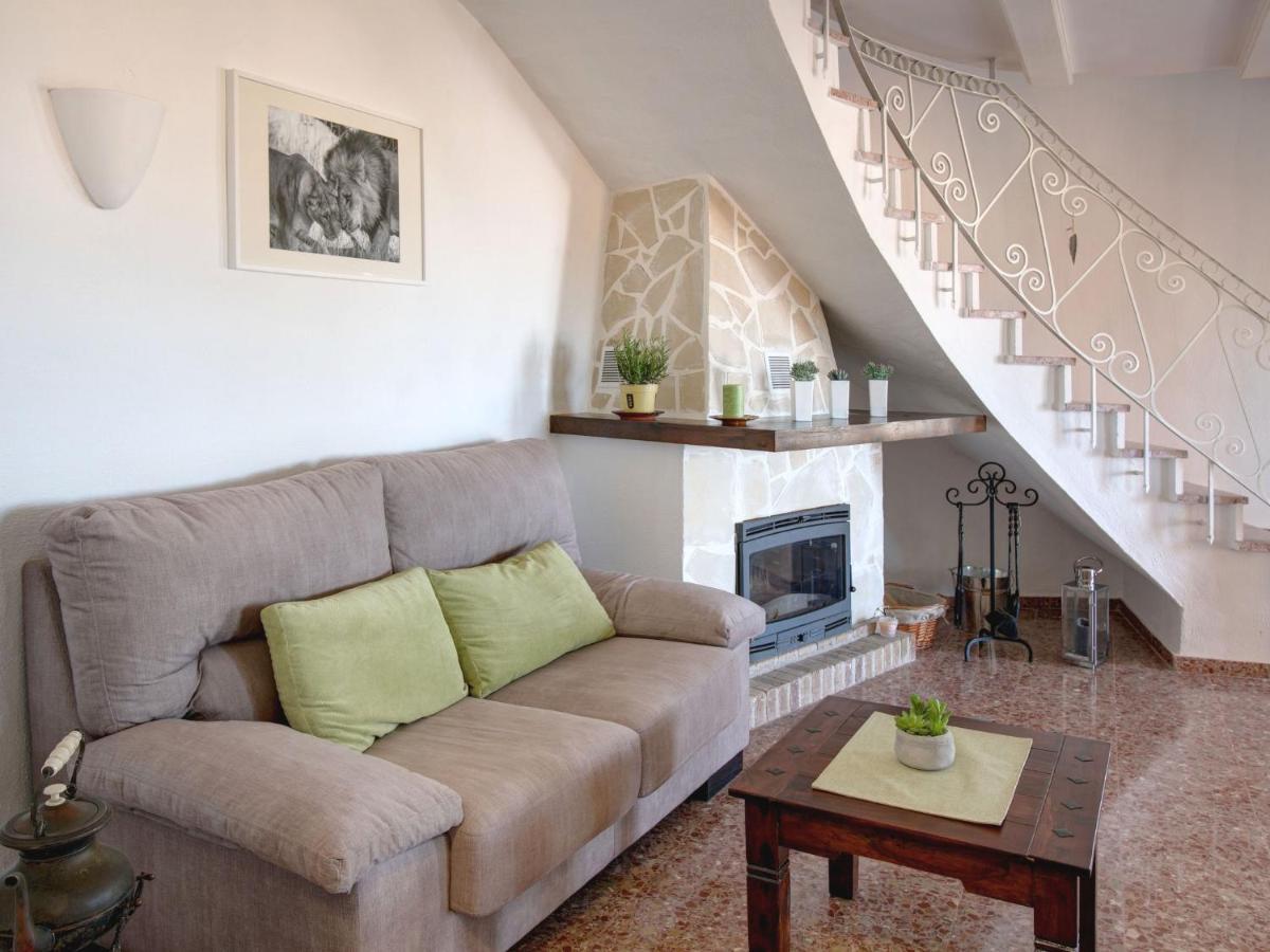 Ferienhaus Leon By Interhome